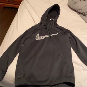 Nike dry fit therm hoodie